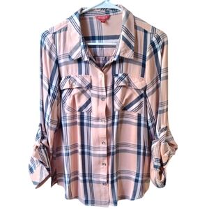 Guess Shirt's Good as New Women size Medium